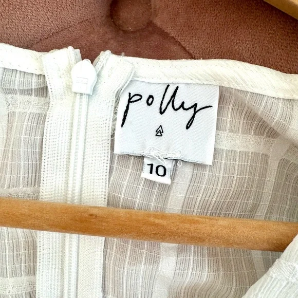 White romper long sleeves wrap size US10/ Medium - Picture 8 of 11